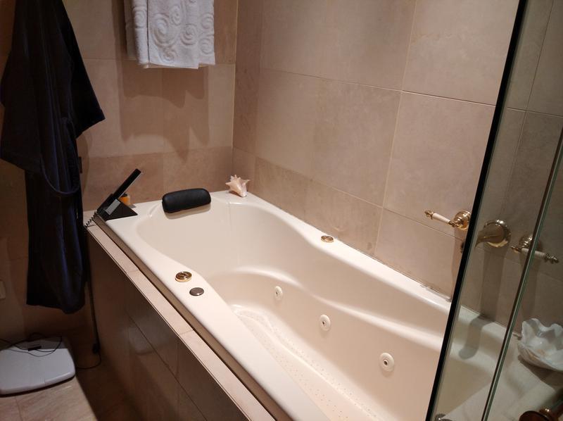 Departamento con 2 Cocheras Piso Alto con Amenities en Retiro 4