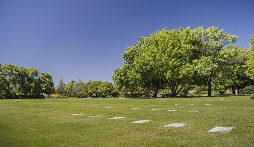 Venta de Parcela en Cementerio - Jardín de Paz, Pilar, Manzana 30, Parcela 12