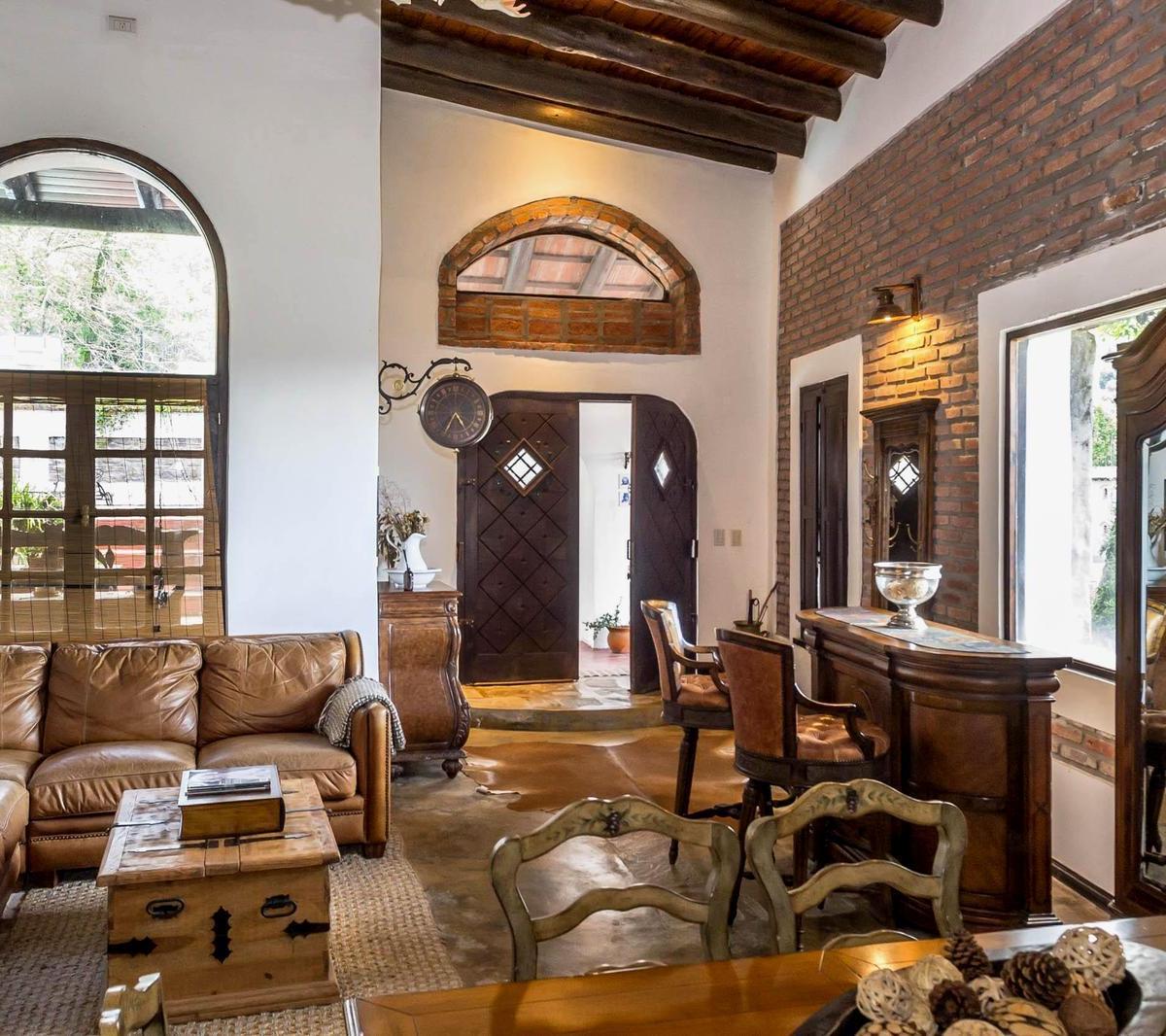 Oportunidad Casa en Barrio Cerrado Buena Vista, Quebrada de San Lorenzo, Salta 1