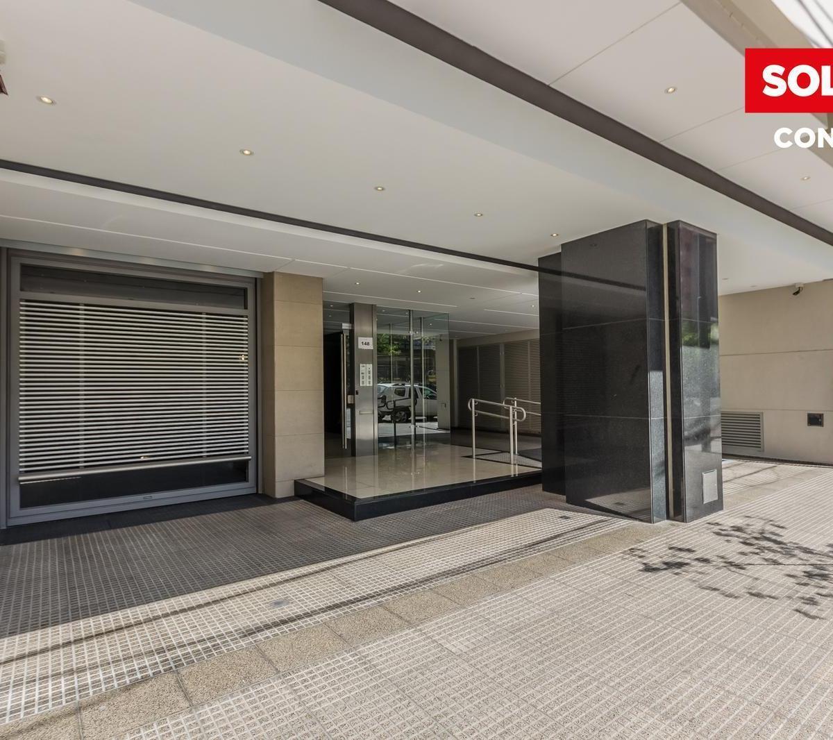 Foto de Departamento en venta de 3 ambientes con balcón piso 8 cochera, imagen 5