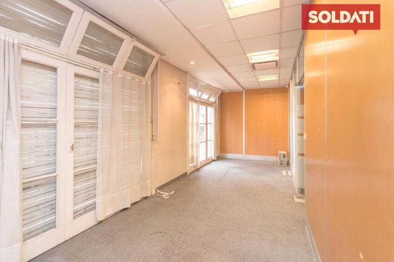 Foto de Oficina en Venta con Renta piso 6 Microcentro muy luminosa, imagen 5