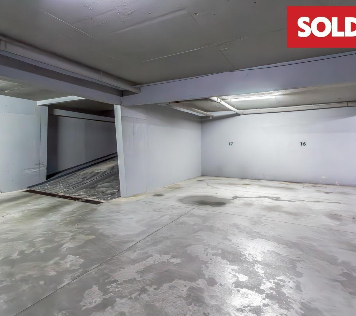 Departamento en Venta de 4 Ambientes - Coghlan 2