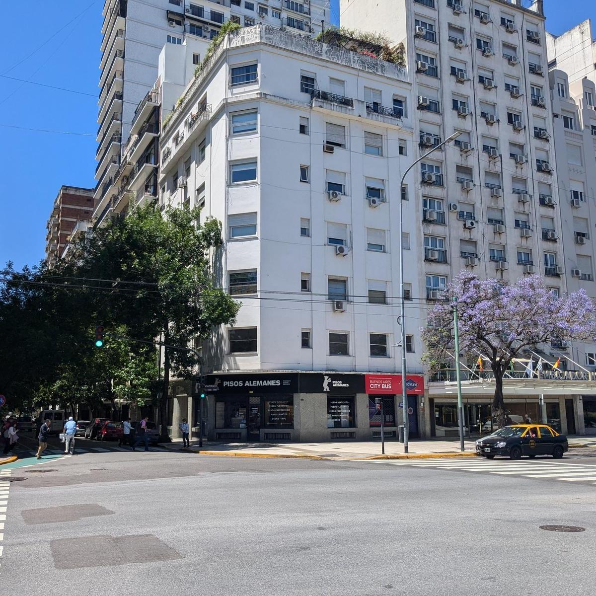 Departamento en Venta en Recoleta - Arenales Esquina Carlos Pellegrini 5