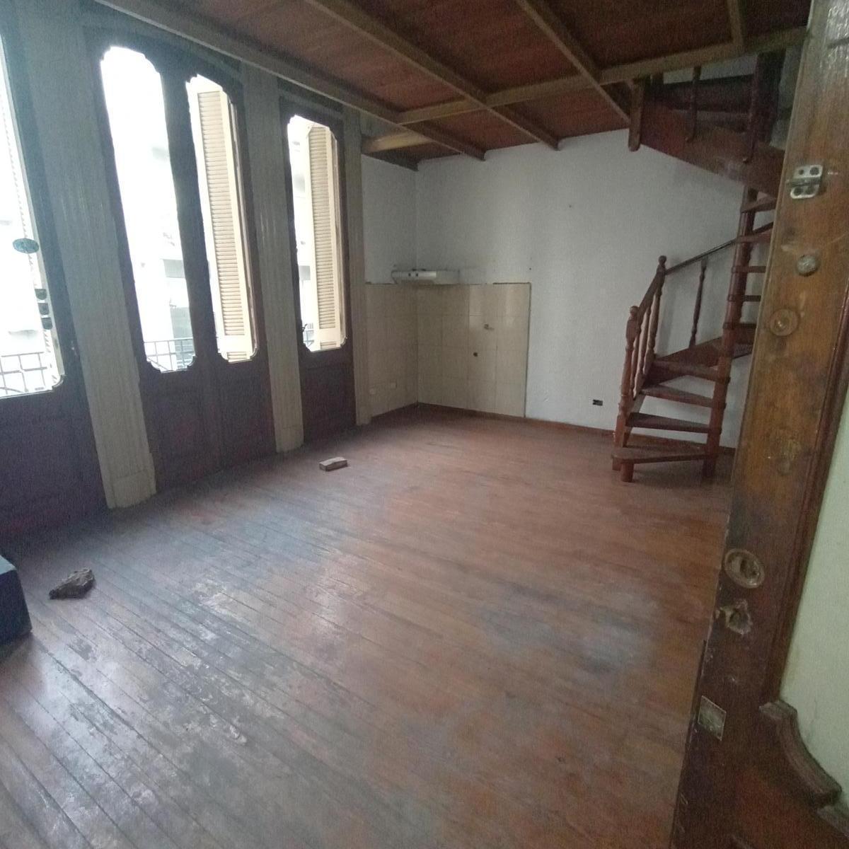 Edificio en Block de 2 Plantas - Tipo PH - Petit Hotel - Varias Opciones de Uso - en Venta 2
