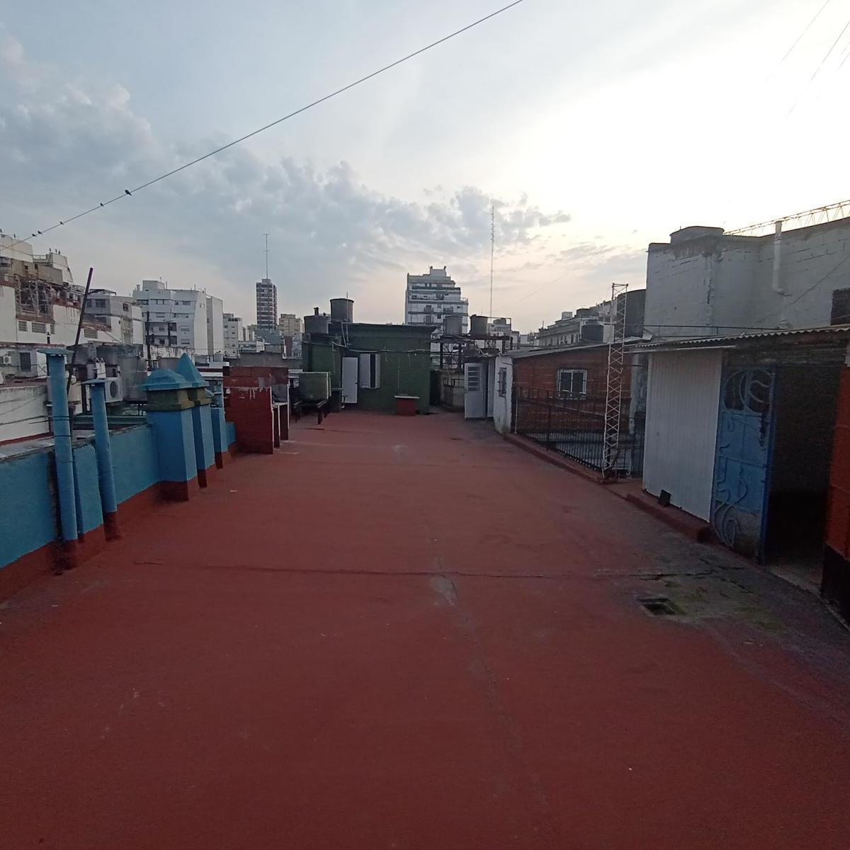 Edificio en Block de 2 Plantas - Tipo PH - Petit Hotel - Varias Opciones de Uso - en Venta 4