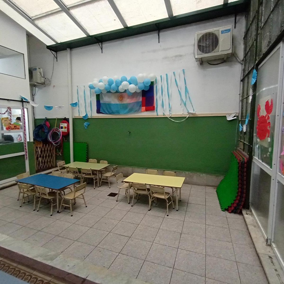 Edificio en Block de 2 Plantas - Tipo PH - Petit Hotel - Varias Opciones de Uso - en Venta 1