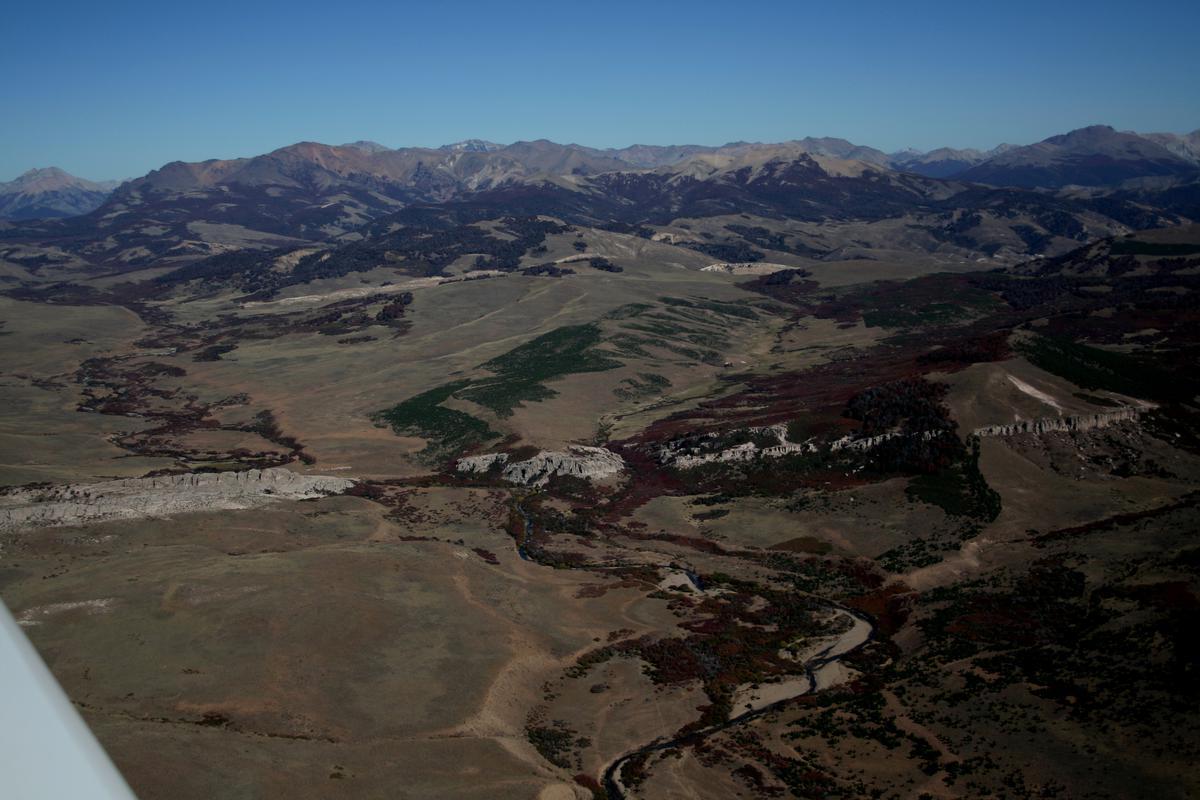 Campo de 5400 Ha en Venta - Dina Huapi - Rio Negro 3