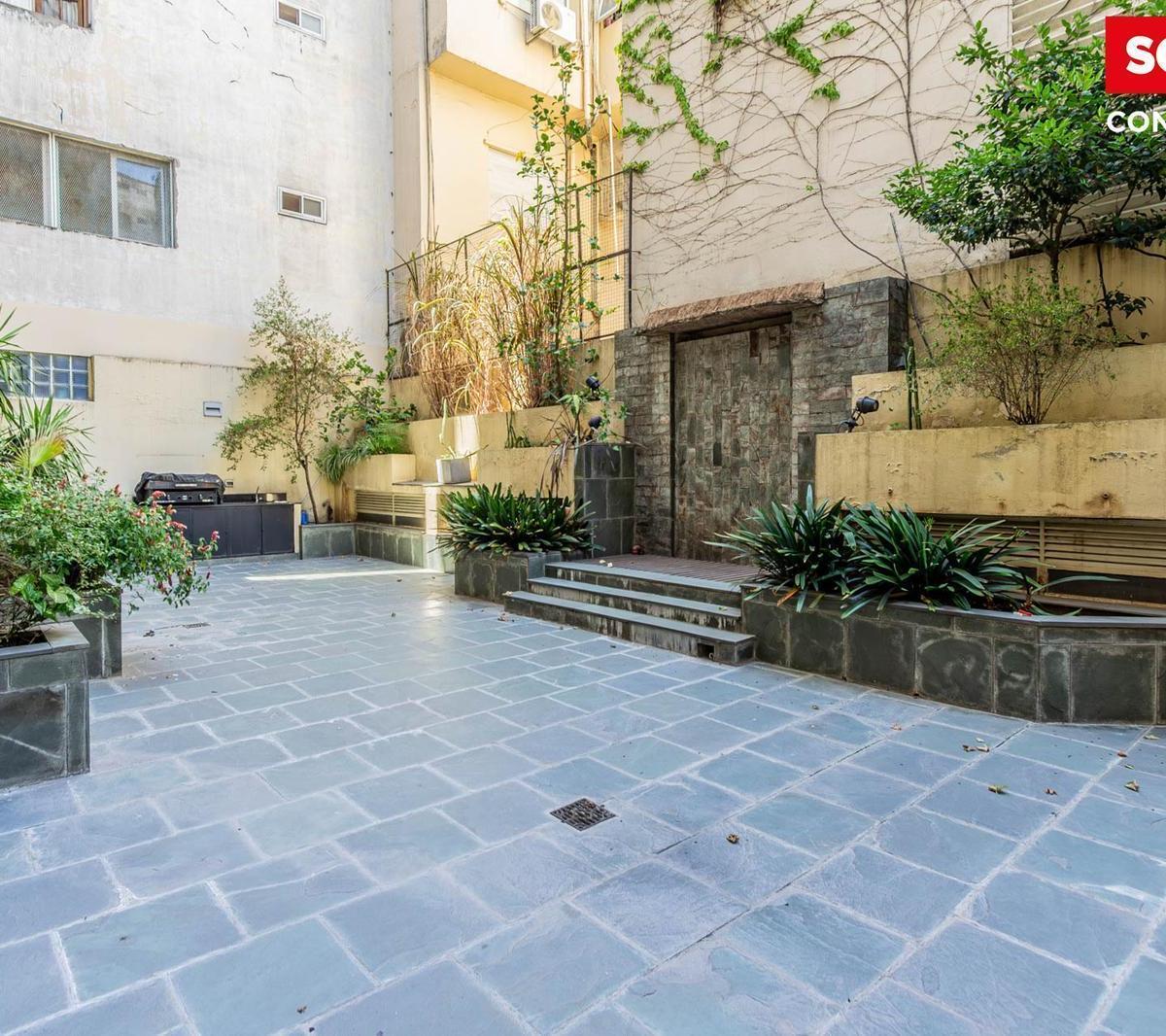 Departamento de 4 Ambientes con Patio y Parrilla en Venta - Recoleta 4