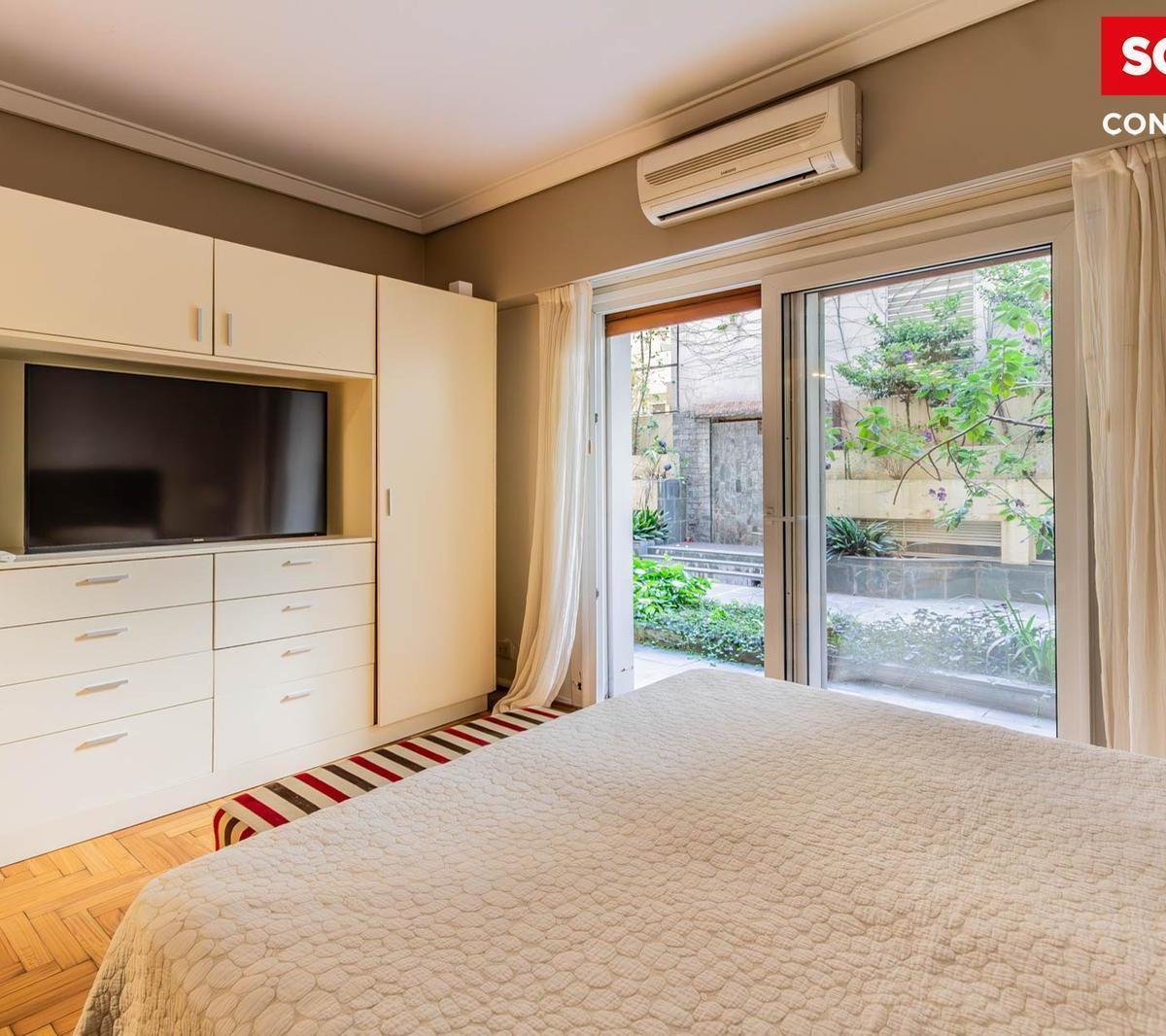 Departamento de 4 Ambientes con Patio y Parrilla en Venta - Recoleta 3