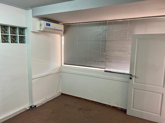 Foto de Oficina Premium en Alquiler, con Balcón y Cochera - Núñez, imagen 3