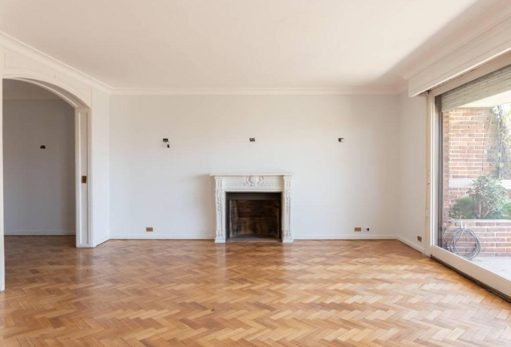 Depto en Venta. 3 Dorm. Excelentes Vistas. Cochera 4