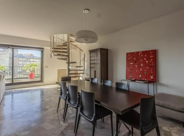 Departamento en venta con terraza, increíbles vistas. 3 dormitorios. Luminoso. Piso Alto. 4