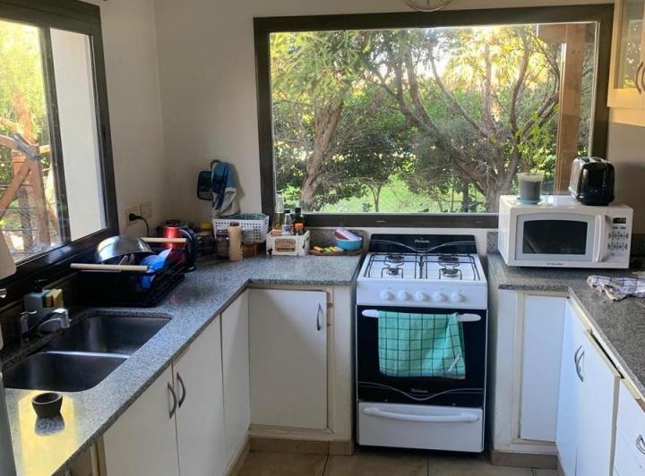 Casa en venta o alquiler en el Barrio Santa Catalina de una planta. 3