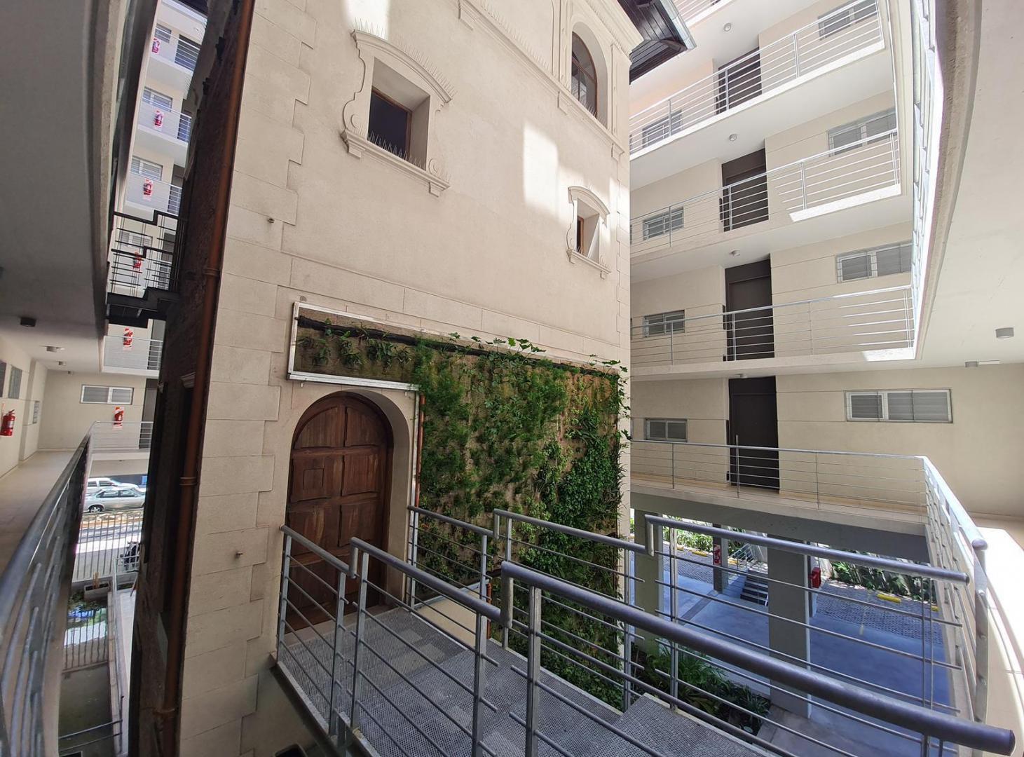 Venta - Departamento - Monoambiente al frente con gran balcón - Florida- Vicente Lopez