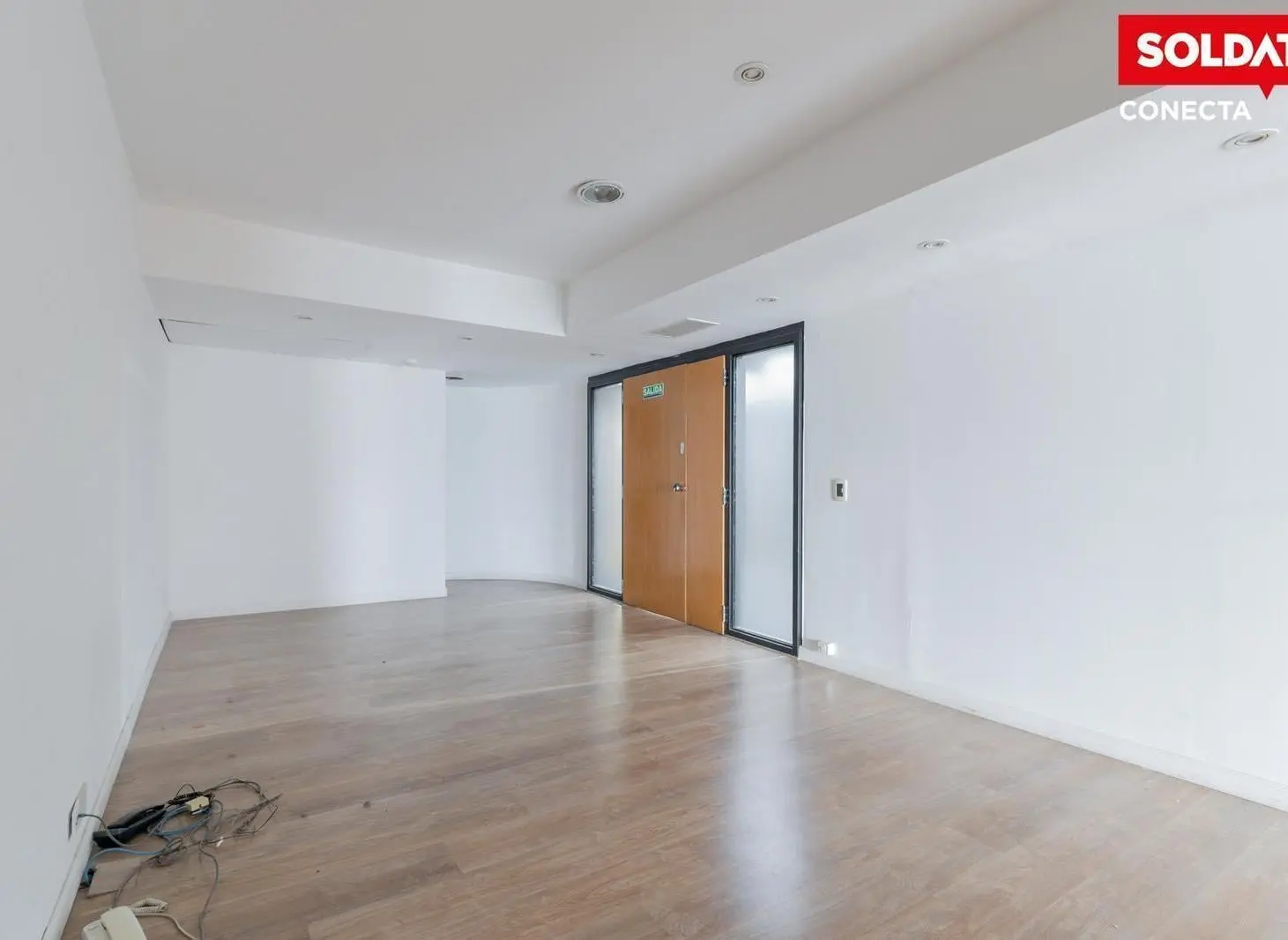 Oficina En Venta Con Vista Abierta - Monserrat 3