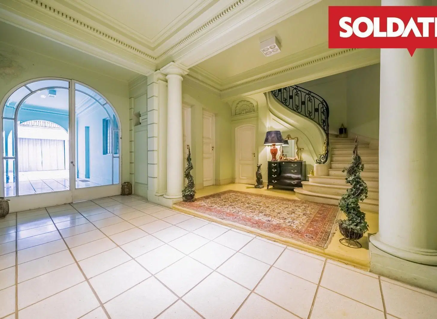 Casa estilo francés en Venta - 7 ambiente con terraza - Recoleta 4