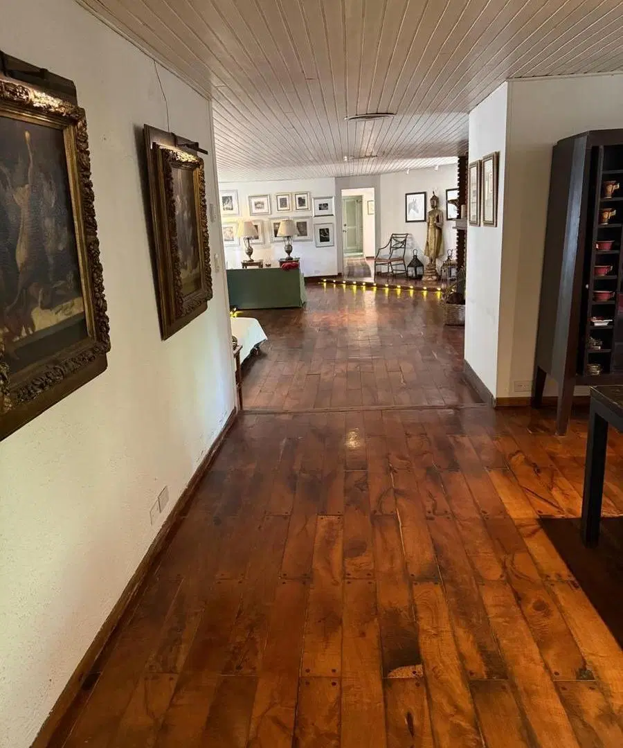 Casa de 6 dormitorios con jardín y pileta en La Horqueta - Venta 3