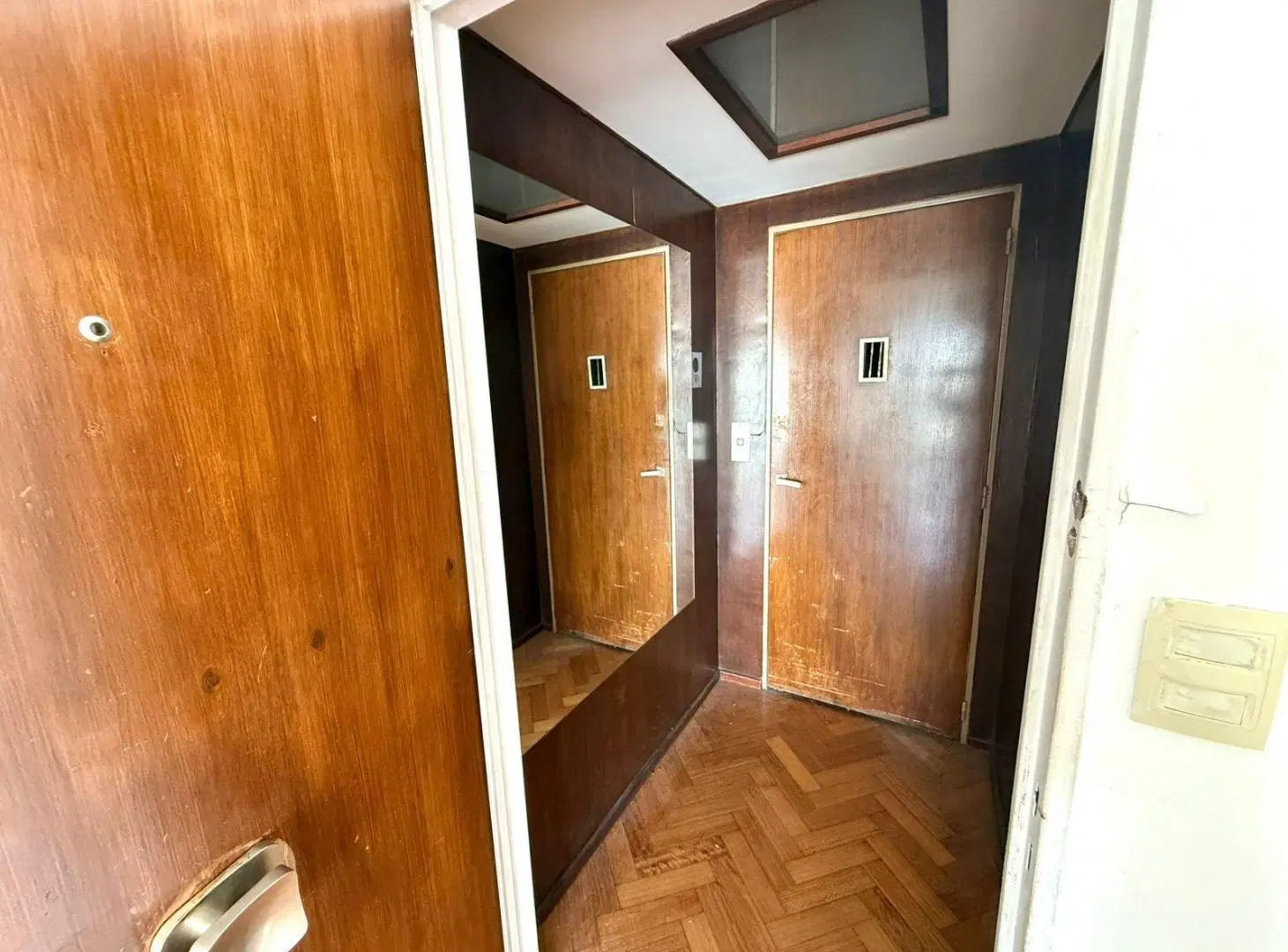 Departamento sobre Av. Las Heras con Balcón en Venta - Barrio Norte 3