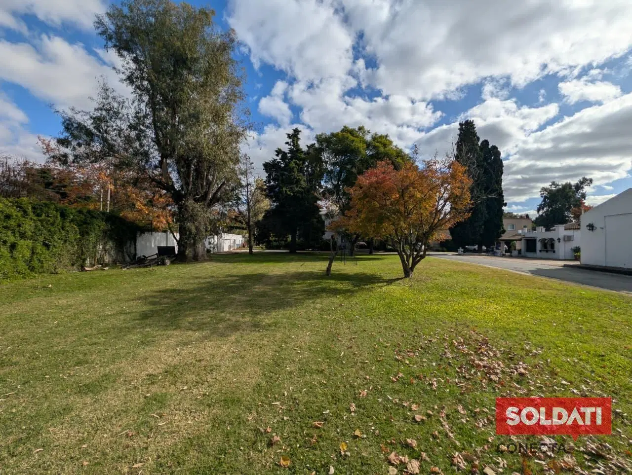 Terreno en venta - Barrio con Porton - Brumana al 1300 -  Bella Vista 4
