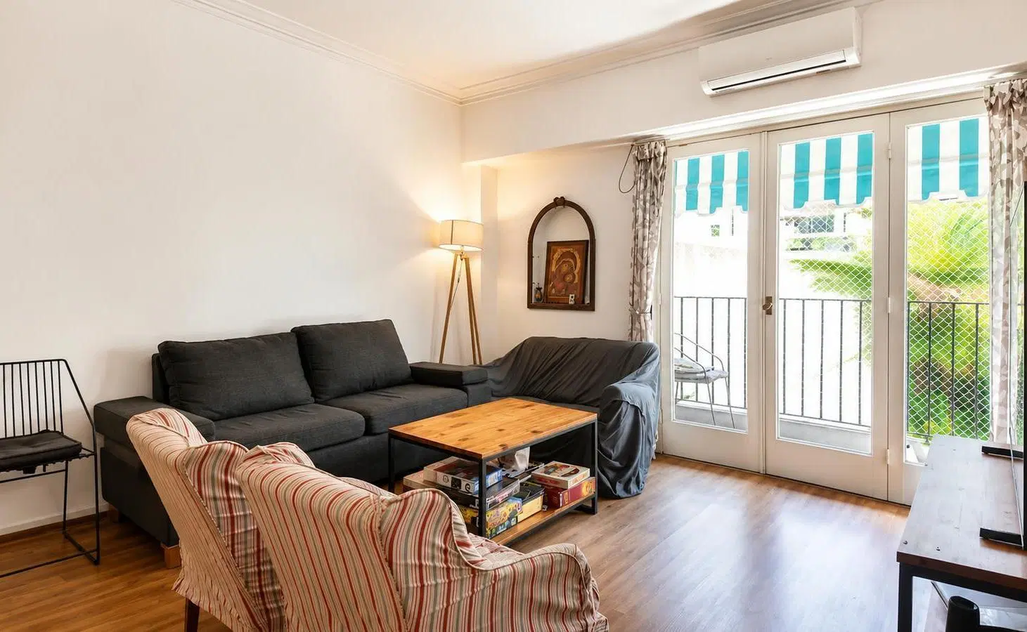 Departamento en Venta en Recoleta – Dos Dormitorios y dependencias – Apto Crédito 2