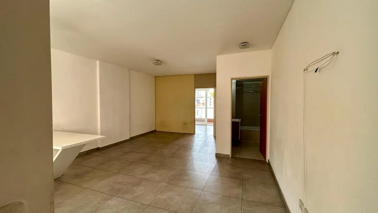 Venta Departamento 1 ambiente dividido  en Parque Chacabuco 3