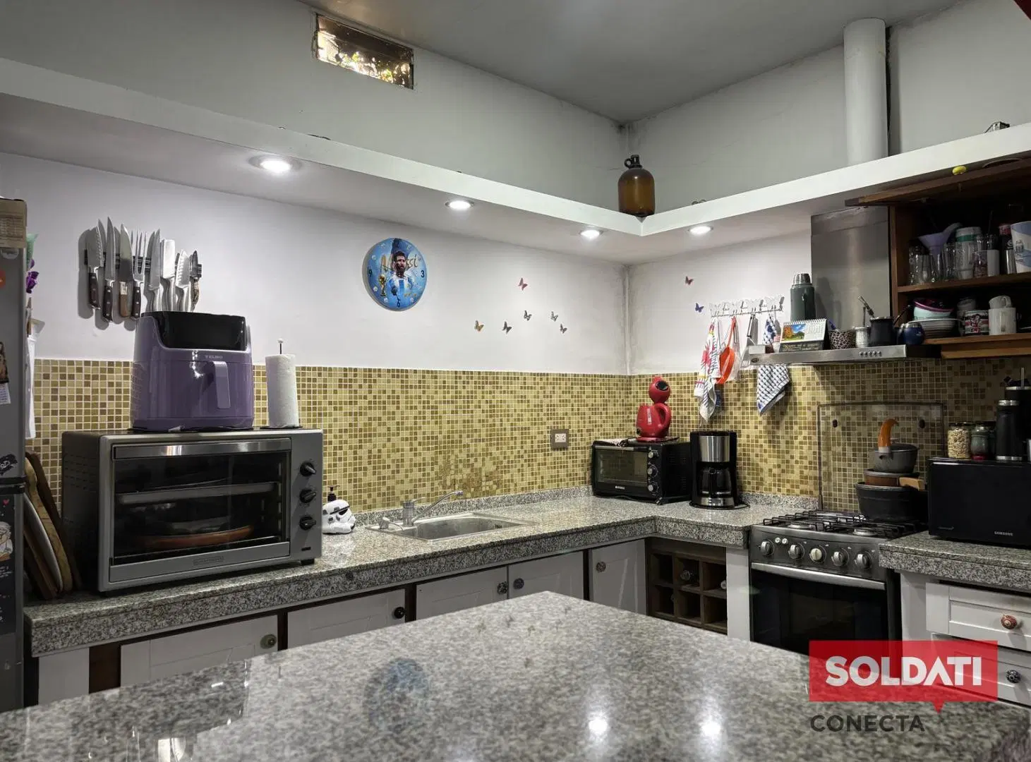 Casa en venta Villa Udaondo - quincho y pileta 2