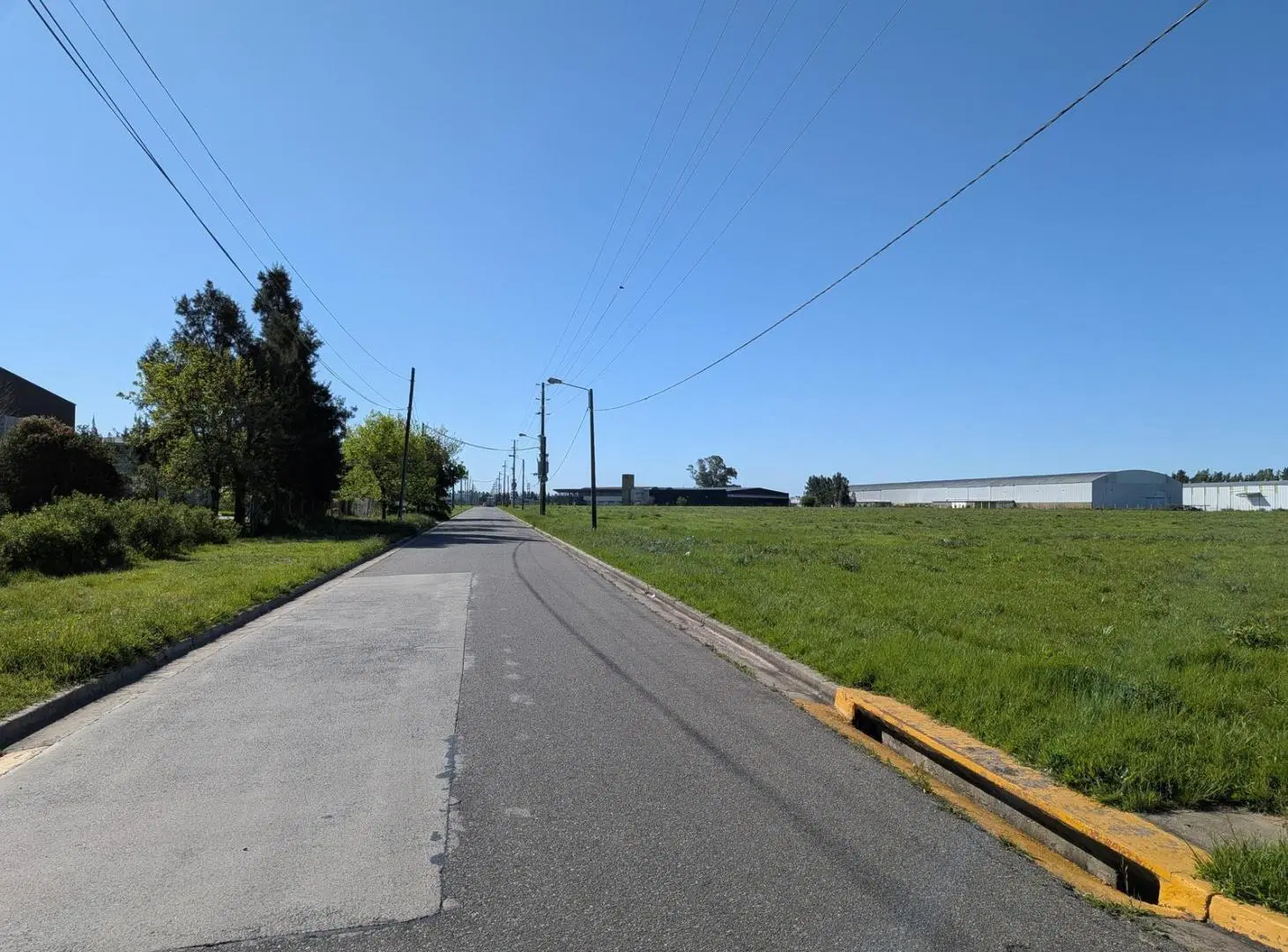 Lotes en Venta en Parque Industrial Campana 3