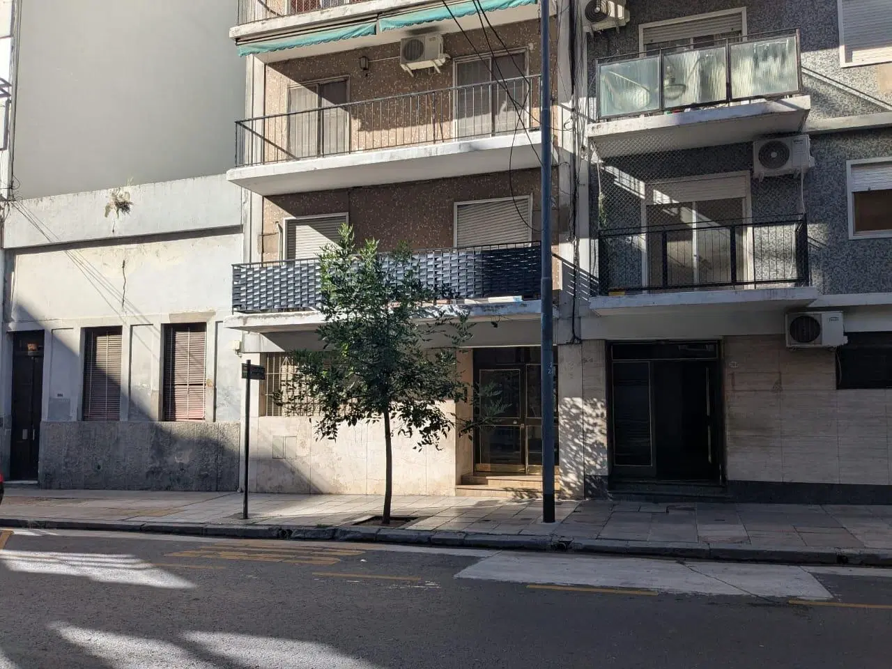 Departamento VENTA 2 ambientes Barrio Norte 1