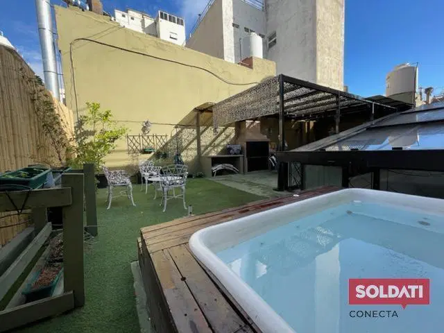 RETASADA!! Casa en venta con terraza, reciclada a nuevo - San Telmo- Permuta por deptos 3