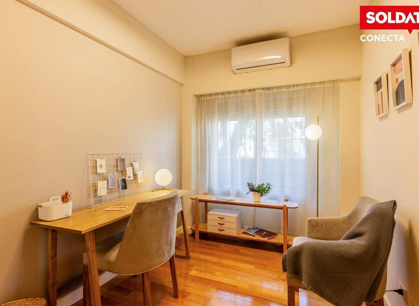 Departamento en  venta de 4 ambientes piso 7 frente con balcón y cochera cubierta en Caballito 2