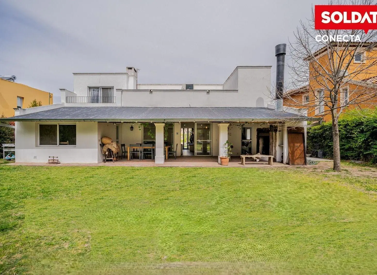 Casa con pileta en venta en barrio Santa Clara - Villanueva 5