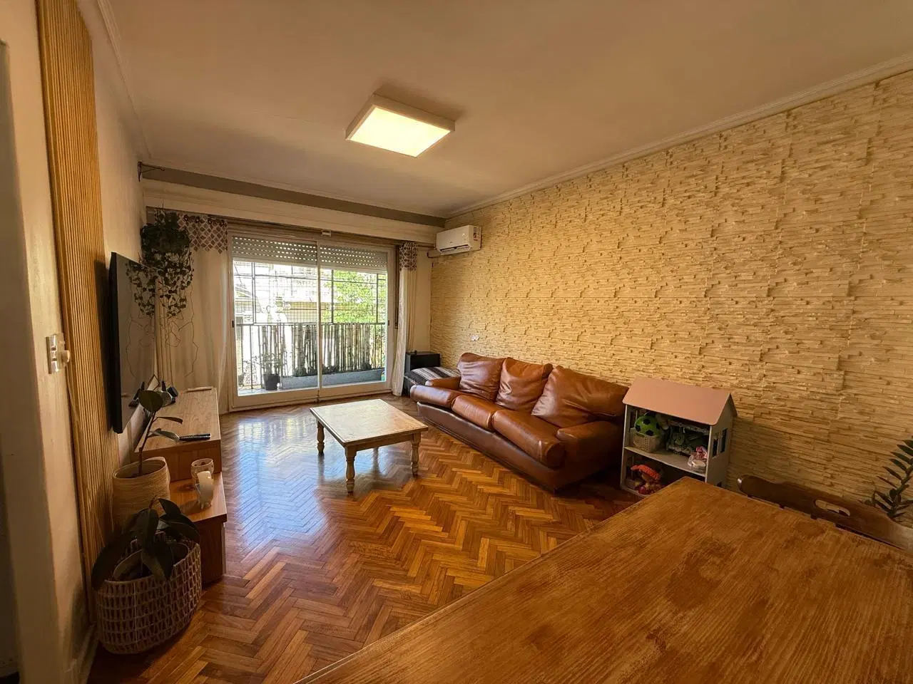 Departamento 4 ambientes con patio de luz en Venta - San Cristobal 2