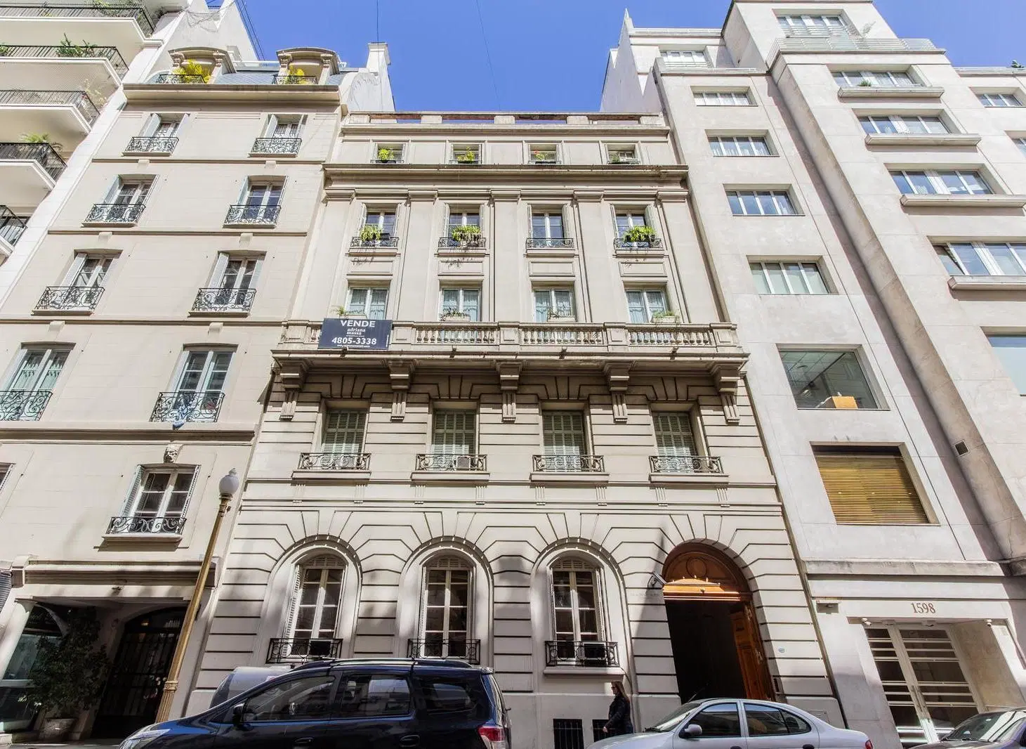 Departamento estilo francés en Avenida Alvear. Recoleta. 5 Dormitorios. 2