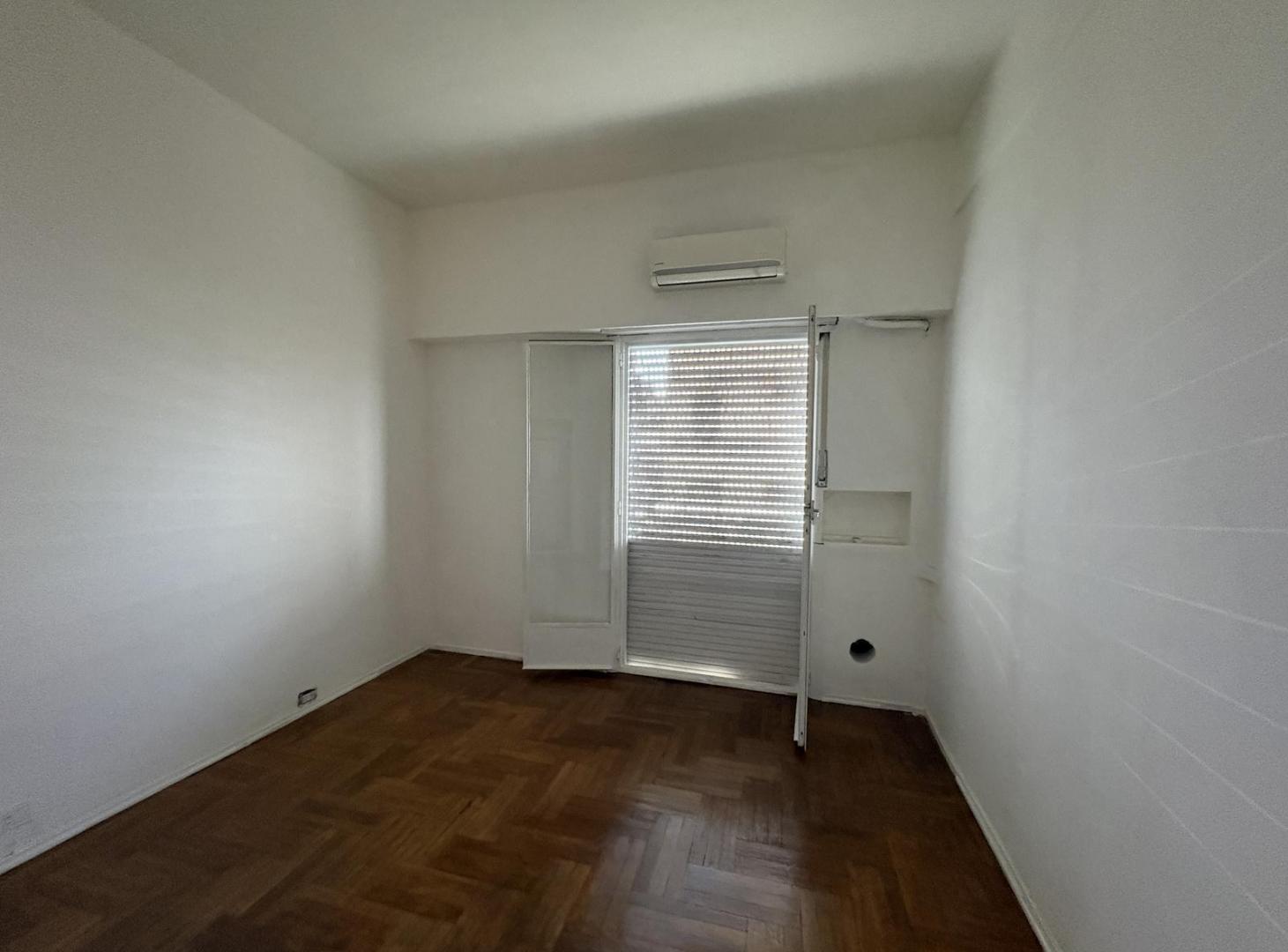 Foto de Venta Departamento 2 Ambientes con Balcon Balvanera - Ideal Estudiantes, imagen 1