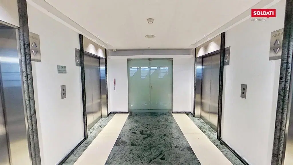 Oficina -  Alquiler - Piso en TORRE CATALINAS PLAZA - CATALINAS - 10 COCHERAS 3