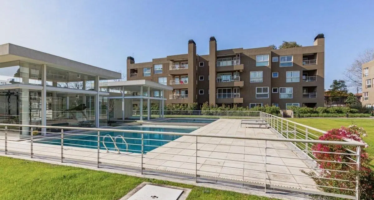 Lindisimo departamento con jardin de 2 ambientes en Pasionaria Martínez 5