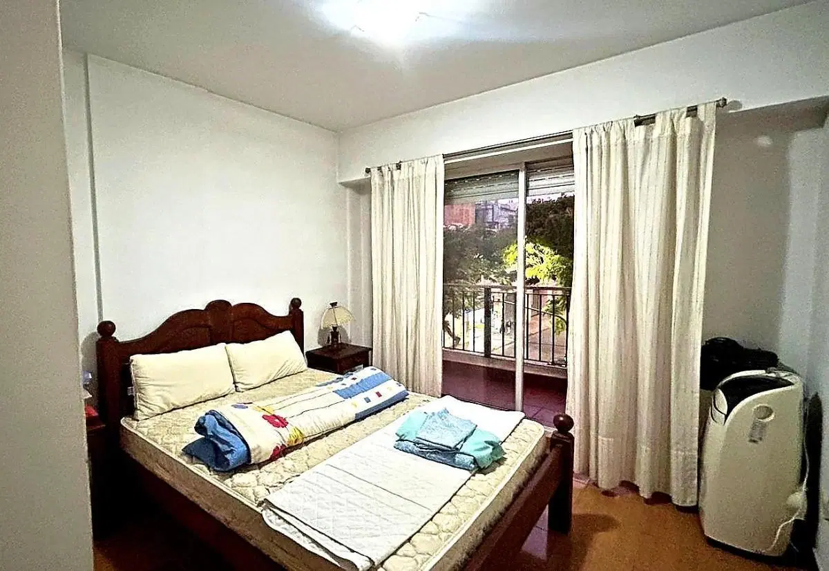 Departamento en venta/alquiler de 2 ambientes al frente con balcón 2