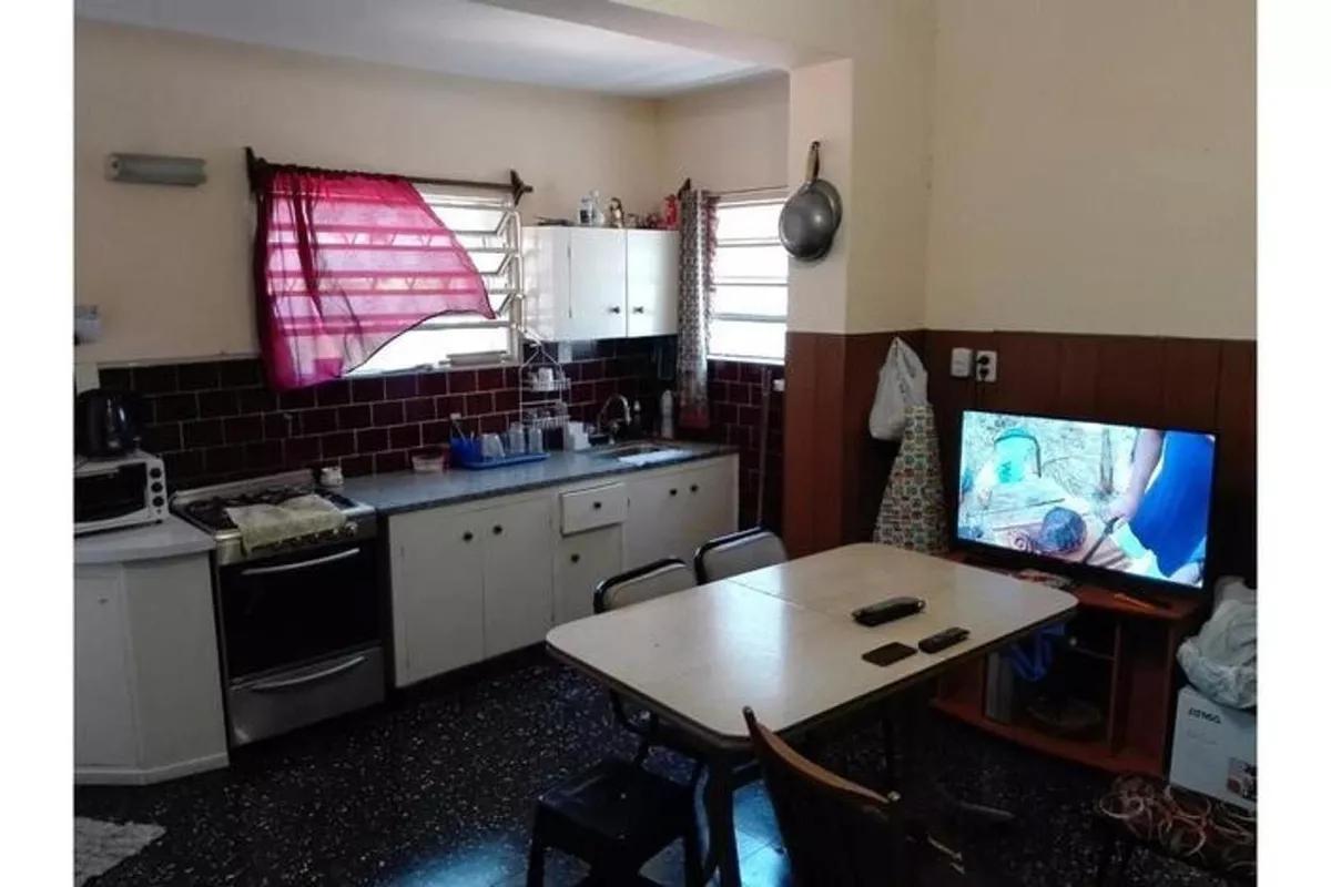 Foto de PH en venta, 4 amb, con patio y jardín, V. Adelina ( San Isidro), imagen 1