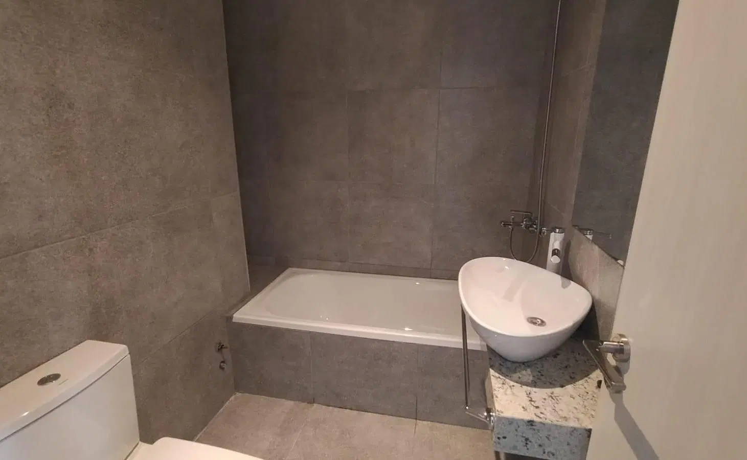 Departamento monoambiente con balcón en Venta - Caballito 2