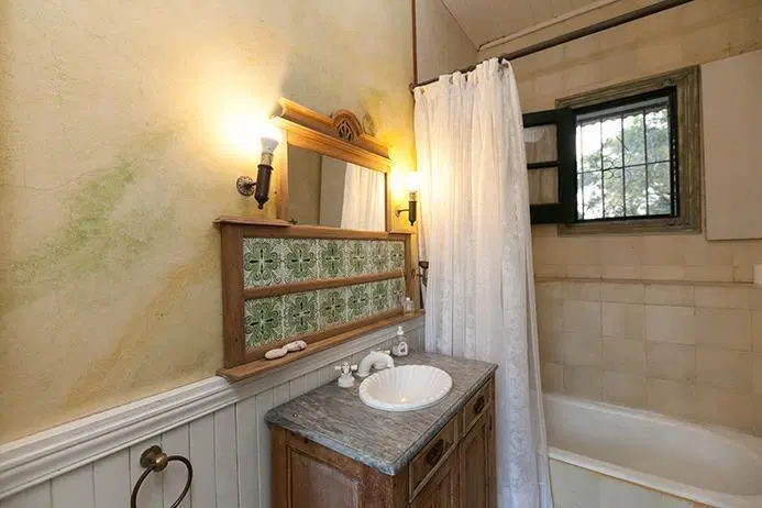 Venta de fracción 2,5 hectáreas con casa de campo, galpón y pileta en Cardales 2