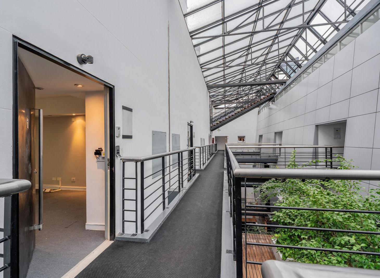 Foto de Venta Puerto Madero Dique 3 Oficina Vivienda Consultorio duplex balcon, imagen 4