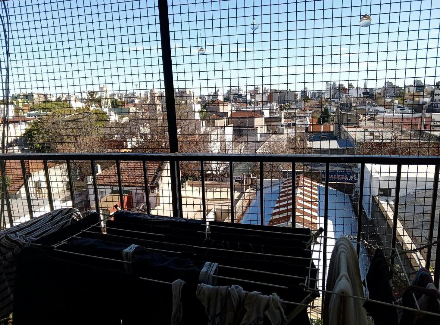 Foto de Departamento 3 ambientes en venta con vista abierta en Flores Norte, imagen 4