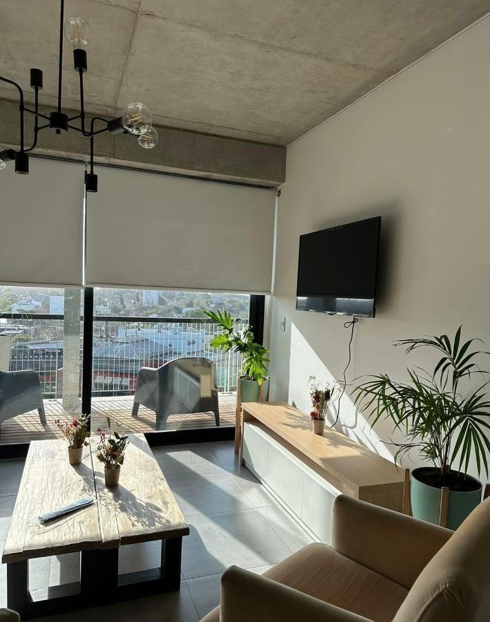 Foto de Departamento de 2 ambientes amoblado, piso 11 en alquiler con balcón y, imagen 1