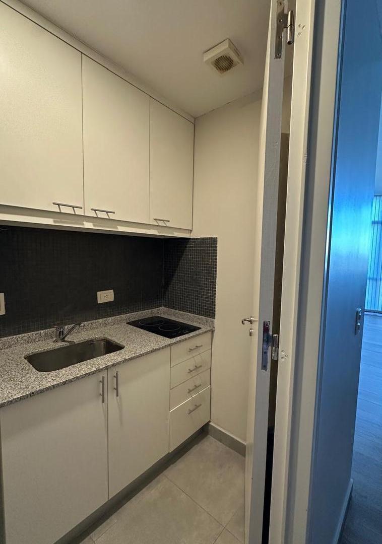 Foto de Venta de Oficina en Torre 2 Complejo Vohe - Pilar, imagen 3