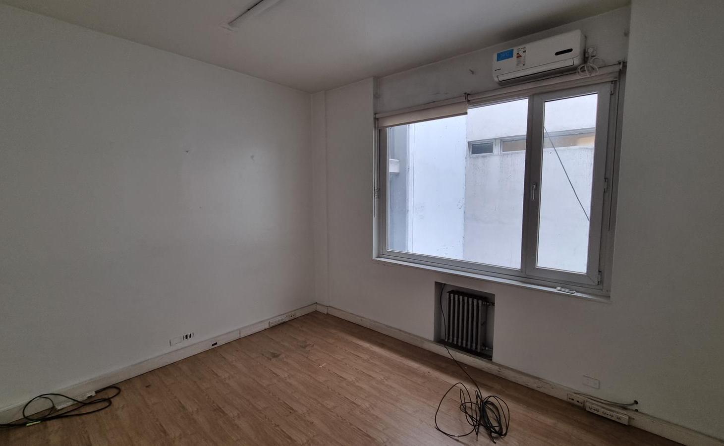 Foto de Venta de Oficina Retiro Obelisco 5 Ambientes, imagen 3