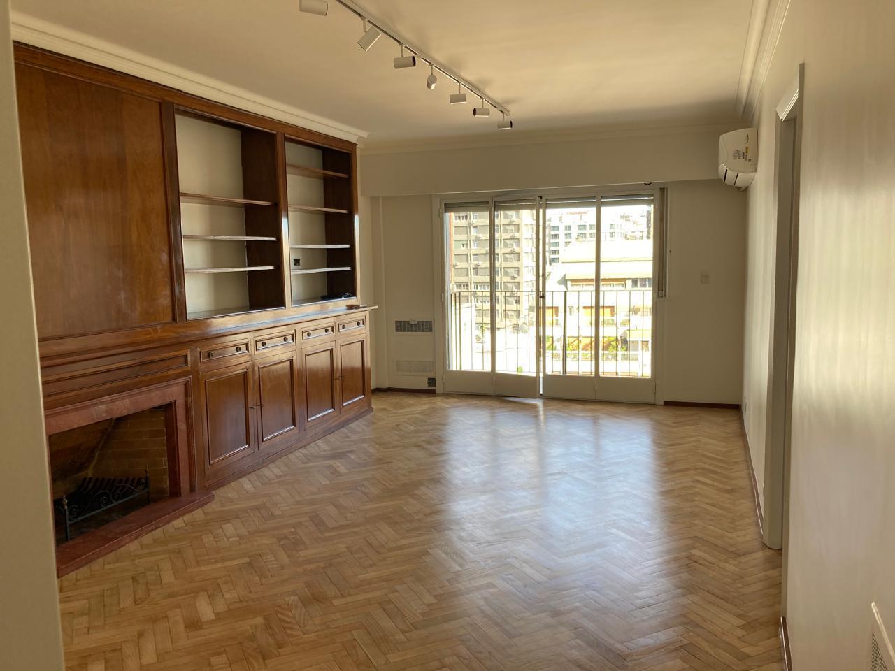 Foto de Semipiso en Retiro: Piso Alto Muy Luminoso, 2 Dorm Escritorio y Balcón, imagen 1