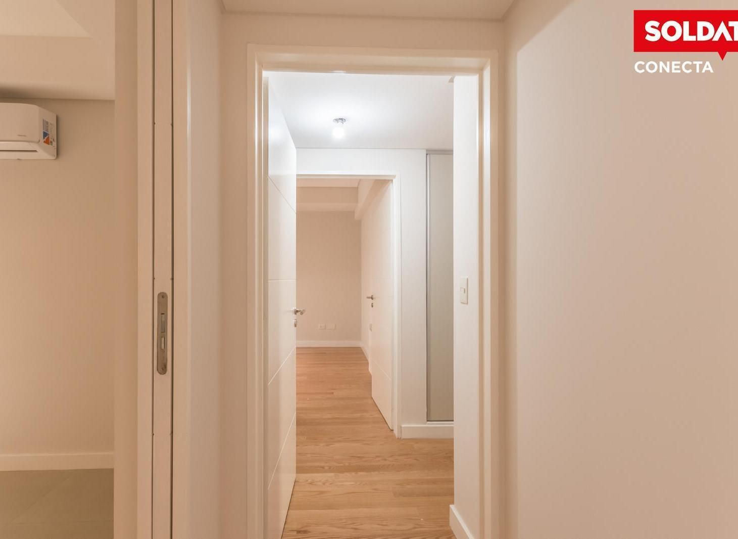 Foto de Departamento en venta de 4 ambientes al frente con balcón y patio en, imagen 4