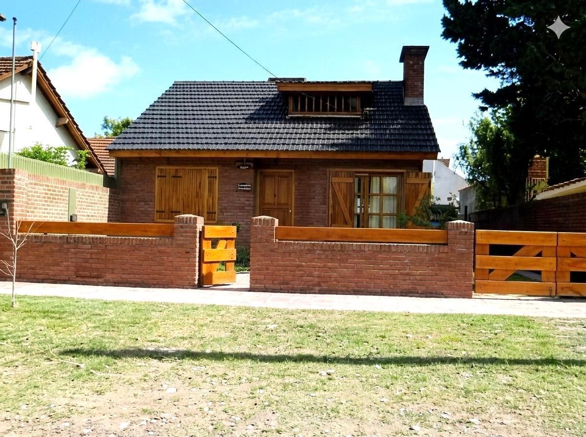 Foto de Casa en venta - La Lucila Del Mar, imagen 3