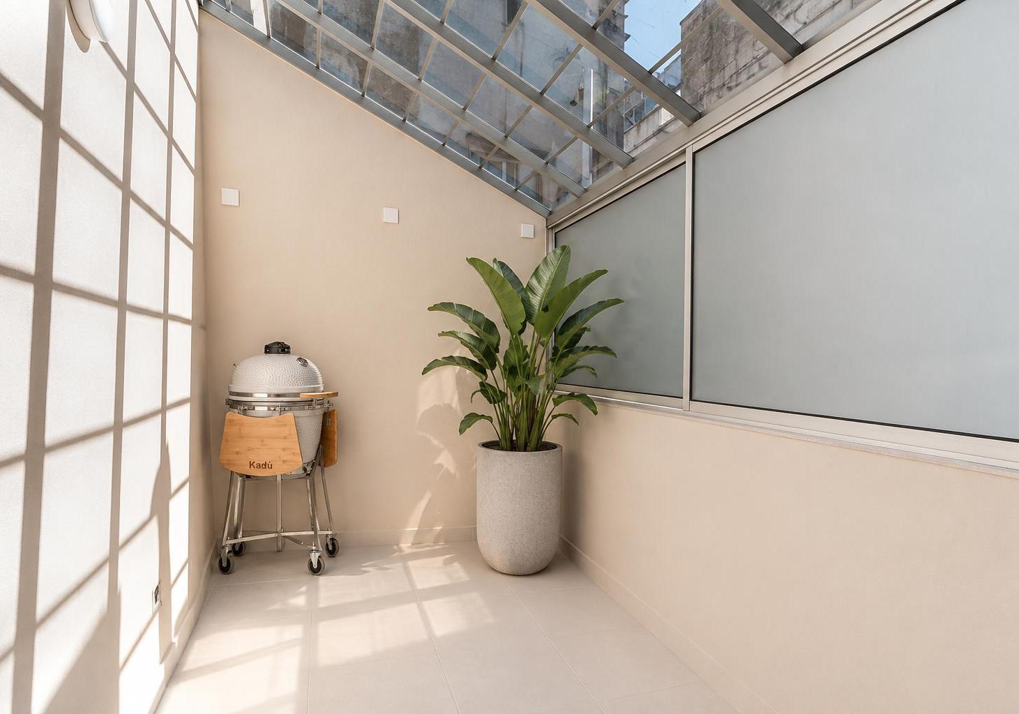 Foto de Exclusivo departamento en alquiler reformado a nuevo con balcón, imagen 4