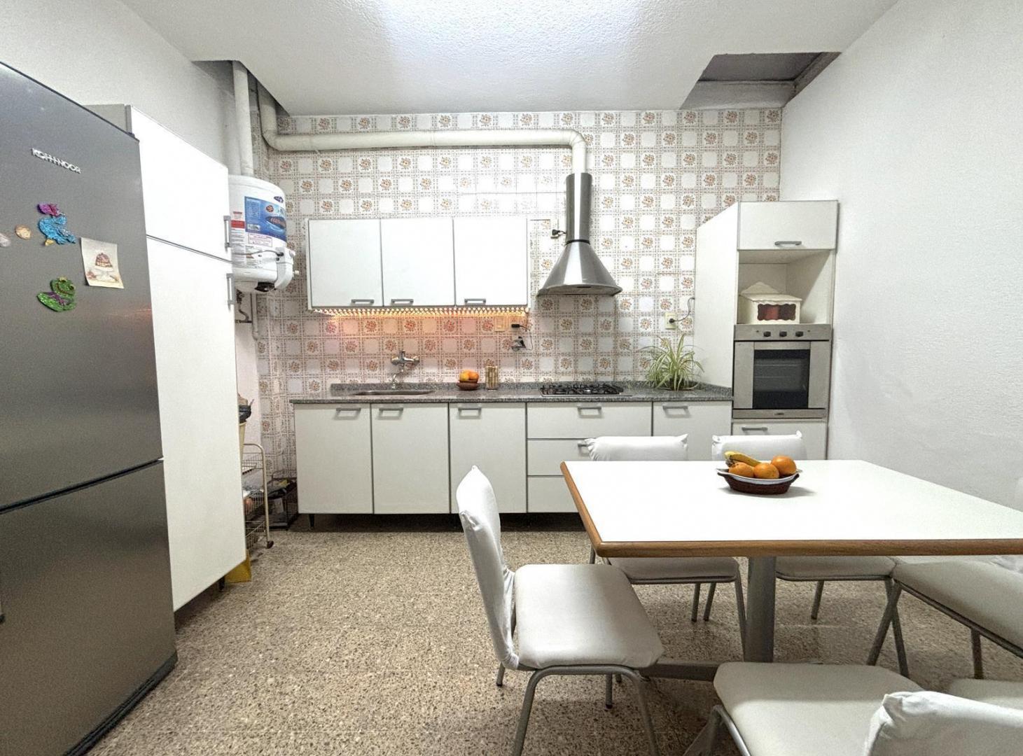 Foto de Galpón en Venta - Con vivienda muy buena ubicación, imagen 1